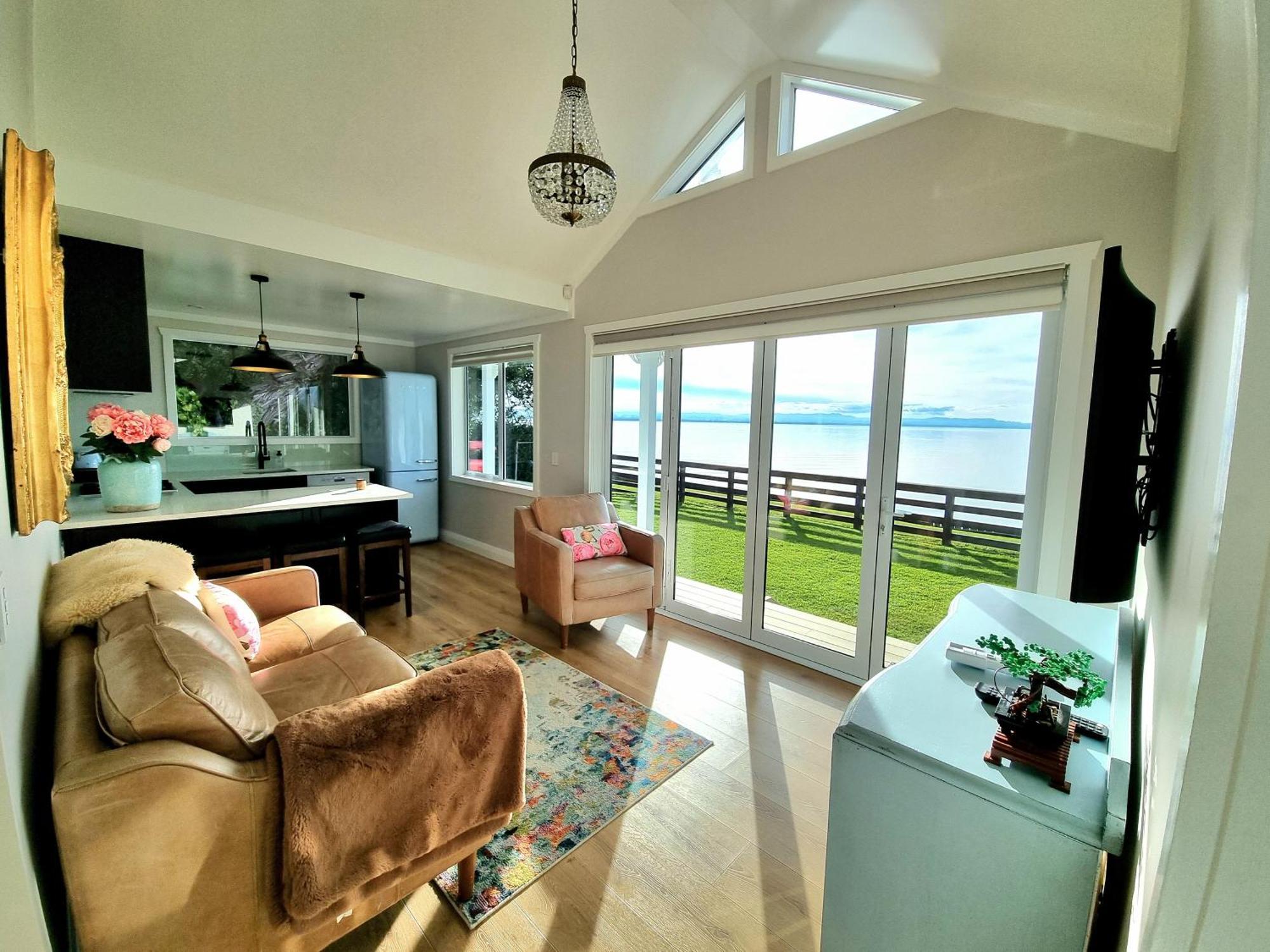 Red Rock Cottage, Beachfront Luxury Clarks Beach Zewnętrze zdjęcie